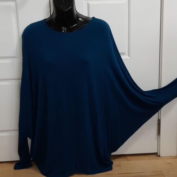 Silver Icing Tunic - Picture 2 of 5